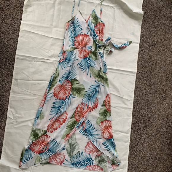 Tropical leaf print long dress - Picture 8 of 14